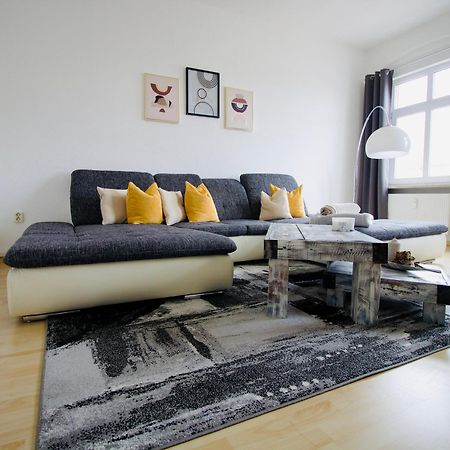 Gemuetliches Innenstadtnest, Zentrale Lage, 88Qm, Kostenfreier Parkplatz, Fuer Bis Zu 6 Personen Cottbus Extérieur photo