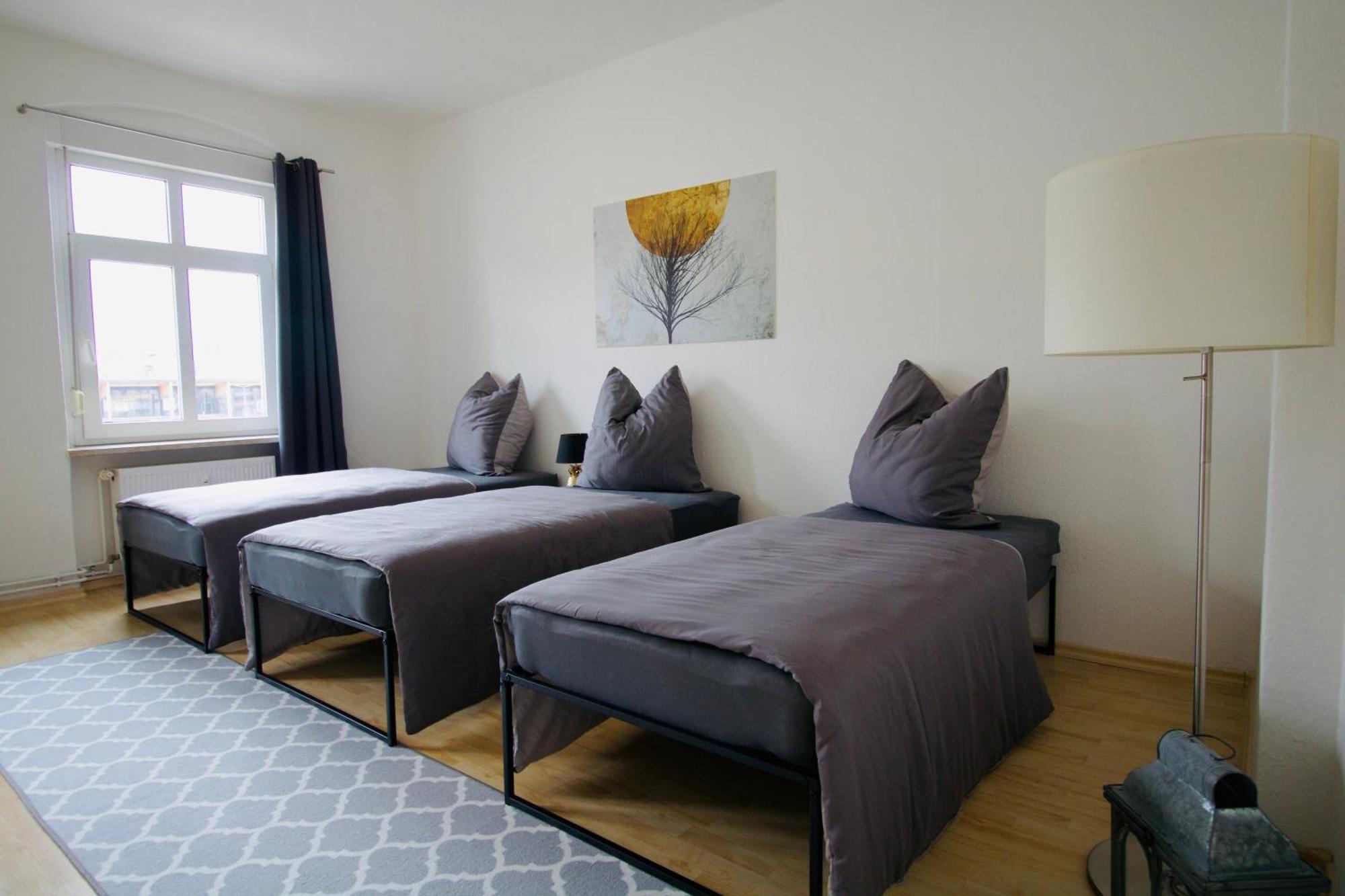 Gemuetliches Innenstadtnest, Zentrale Lage, 88Qm, Kostenfreier Parkplatz, Fuer Bis Zu 6 Personen Cottbus Extérieur photo