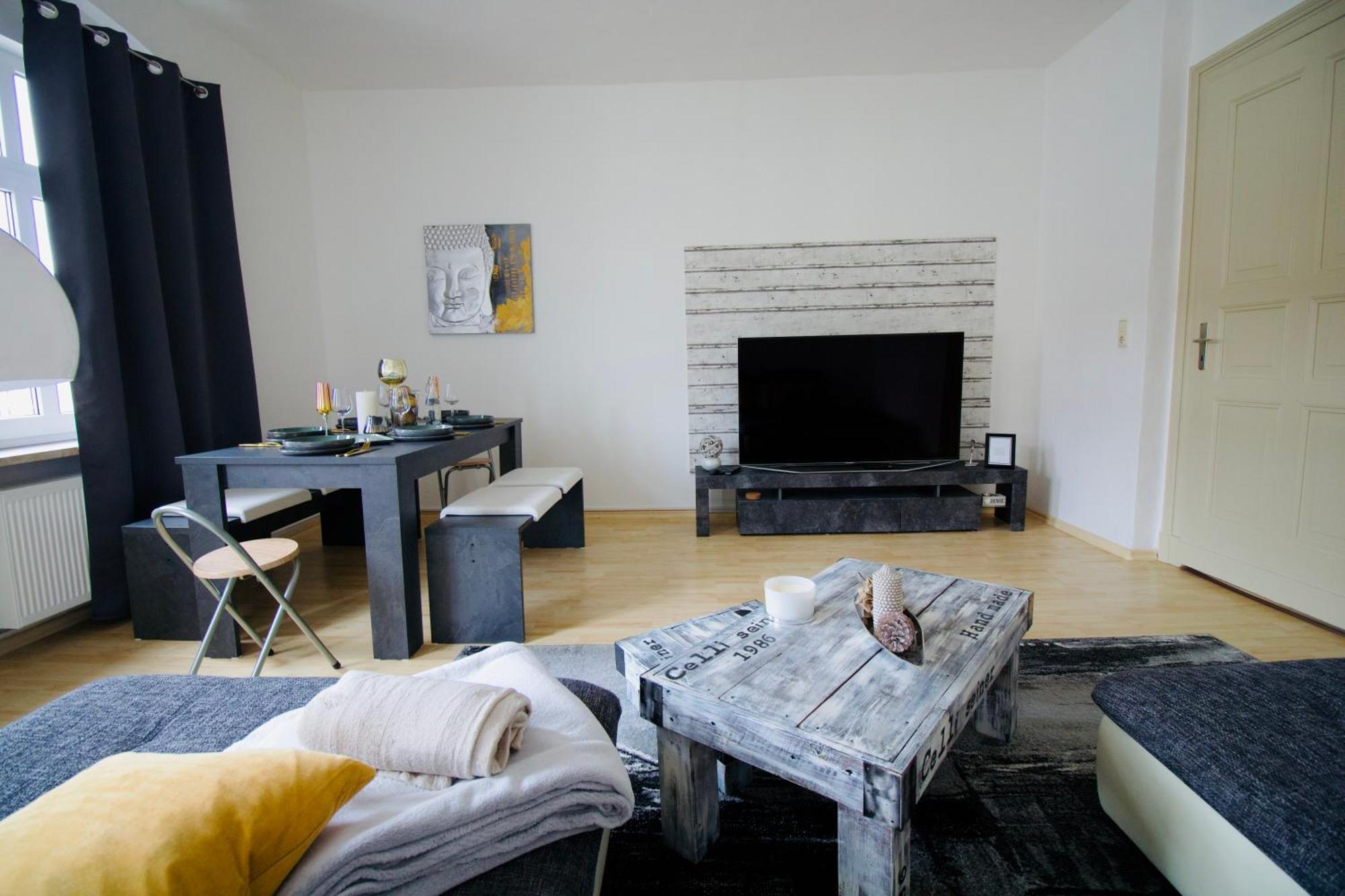 Gemuetliches Innenstadtnest, Zentrale Lage, 88Qm, Kostenfreier Parkplatz, Fuer Bis Zu 6 Personen Cottbus Extérieur photo